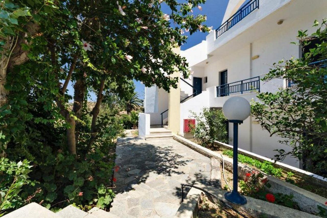 Esperides Apartments Agia Pelagia  Exterior photo